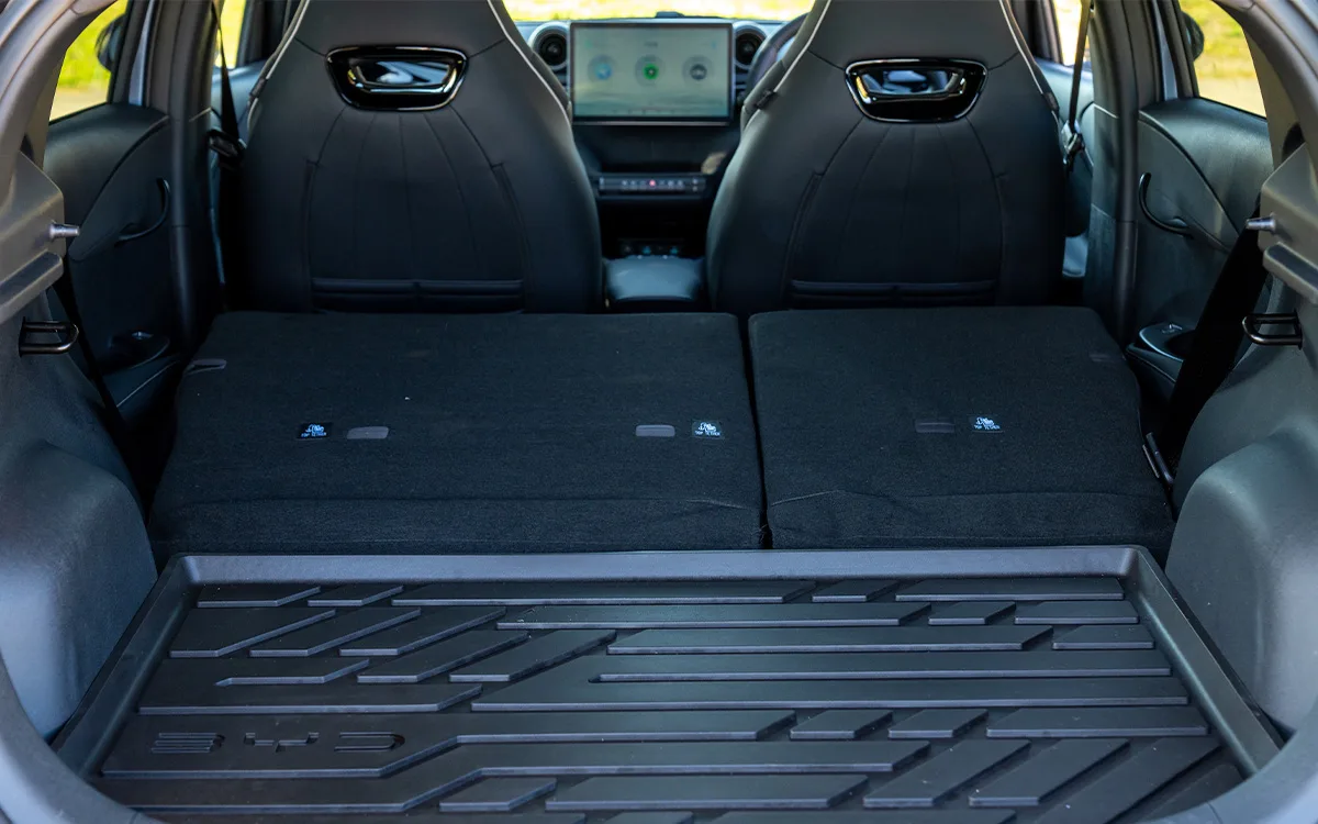 BYD Dolphin boot