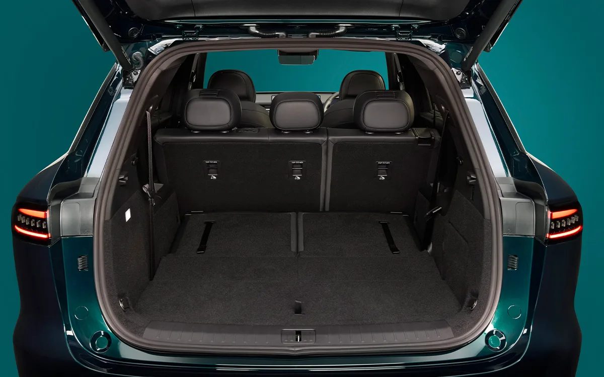 TIGGO 9 boot space